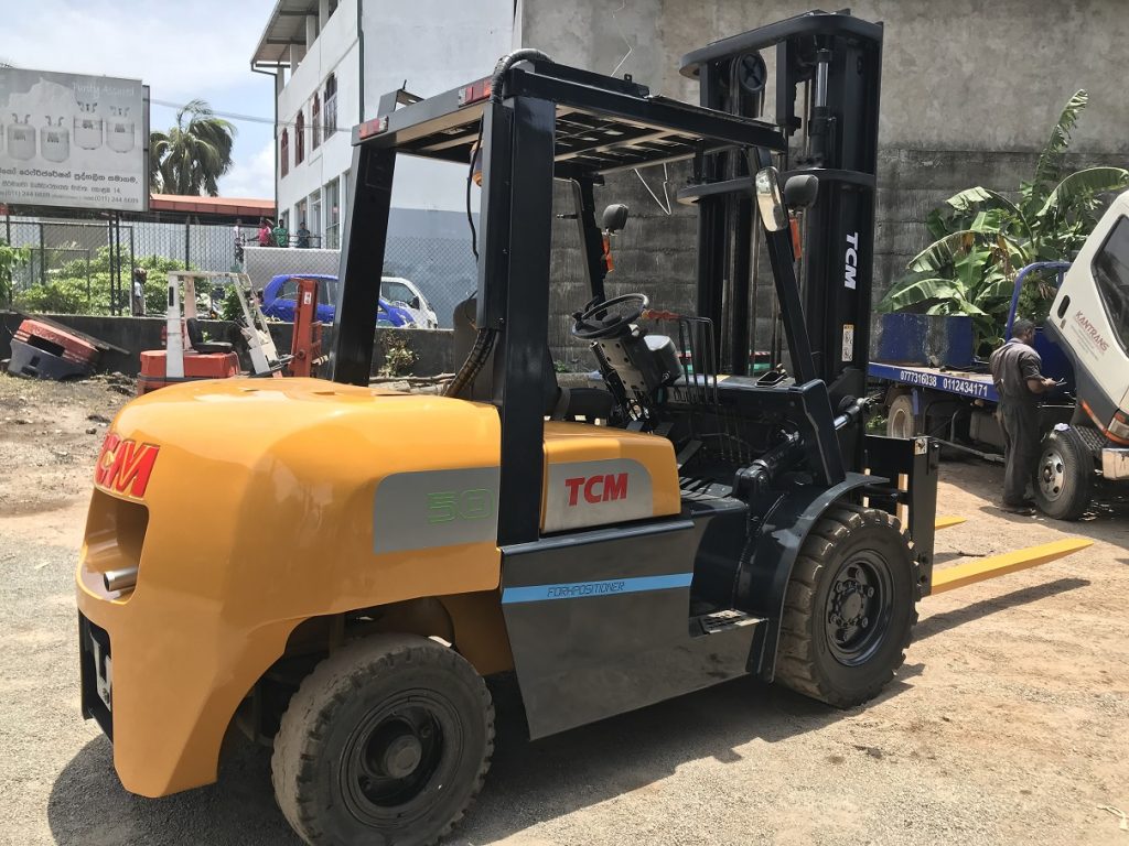 Forklift Rentals And Hiring In Srilanka TCM 5 Ton Forklift